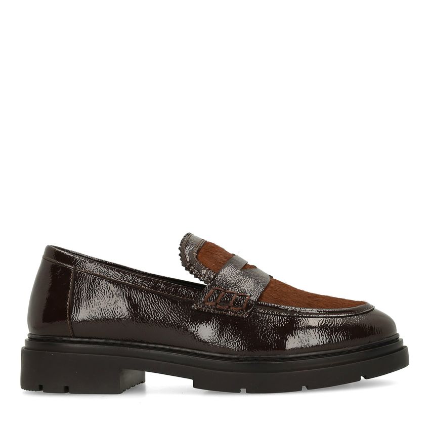 Bruine lakleren loafers