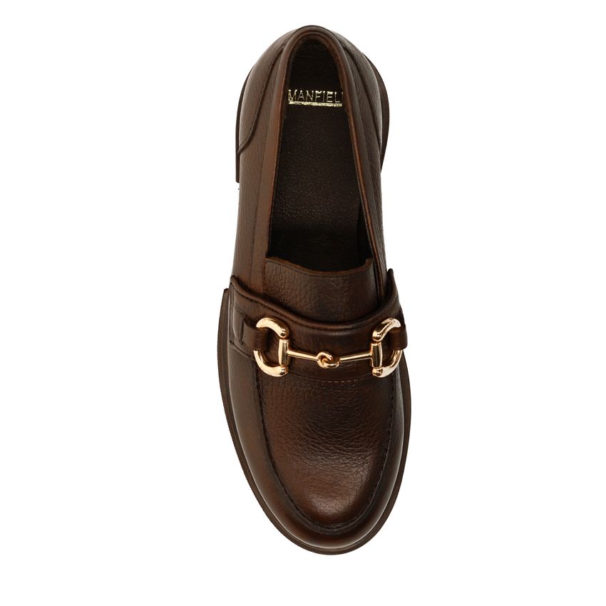Donkerbruine leren loafers met gouden chain