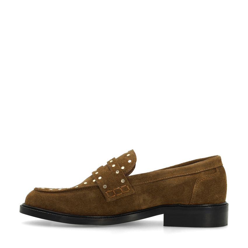 Bruine suède loafers met goudkleurige studs