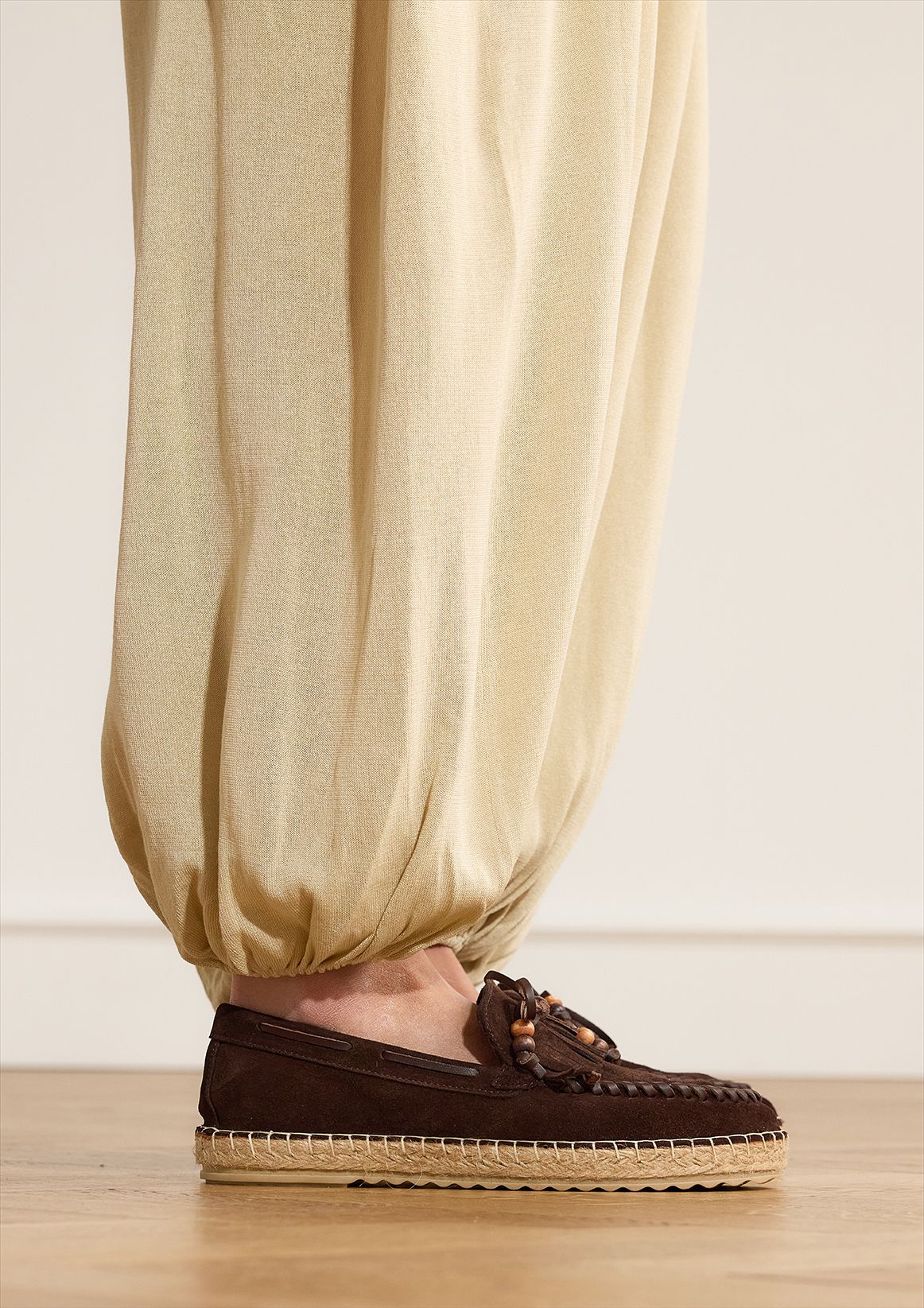 Bruine suède espadrilles met franjes