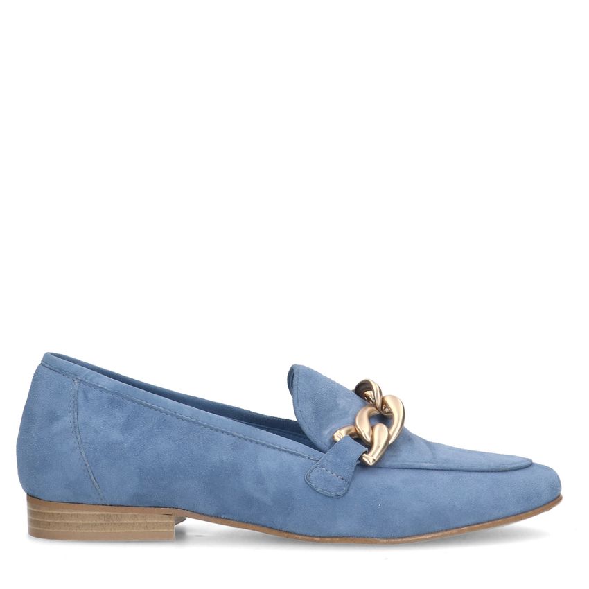 Blaue Veloursleder-Loafer mit goldfarbener Kette