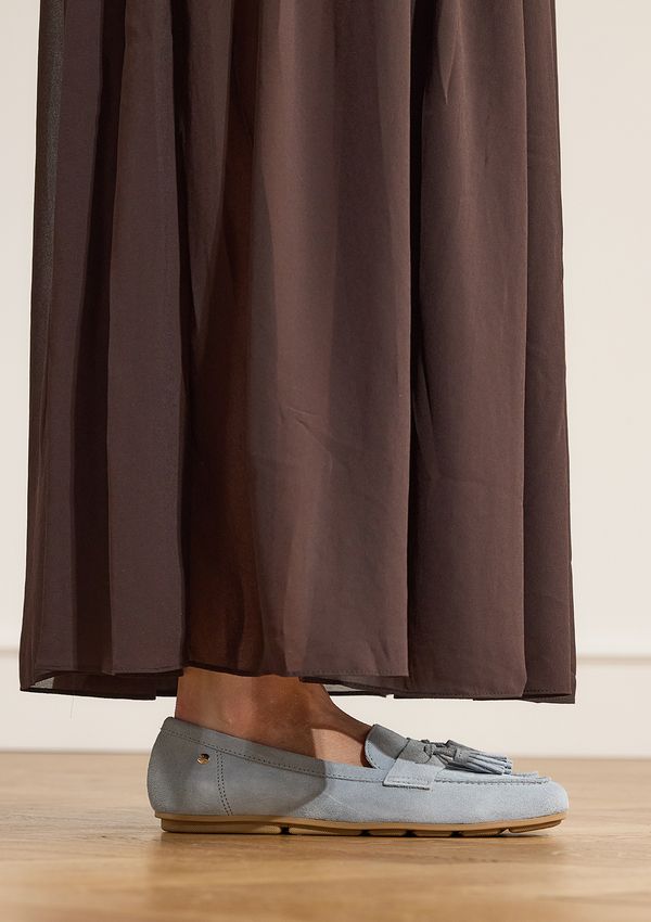 Blauwe suède loafers met franjes