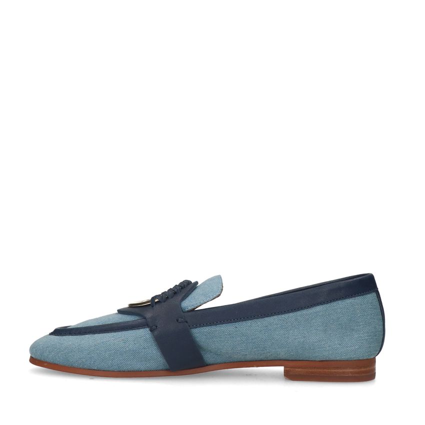 Denim loafers met goudkleurig detail