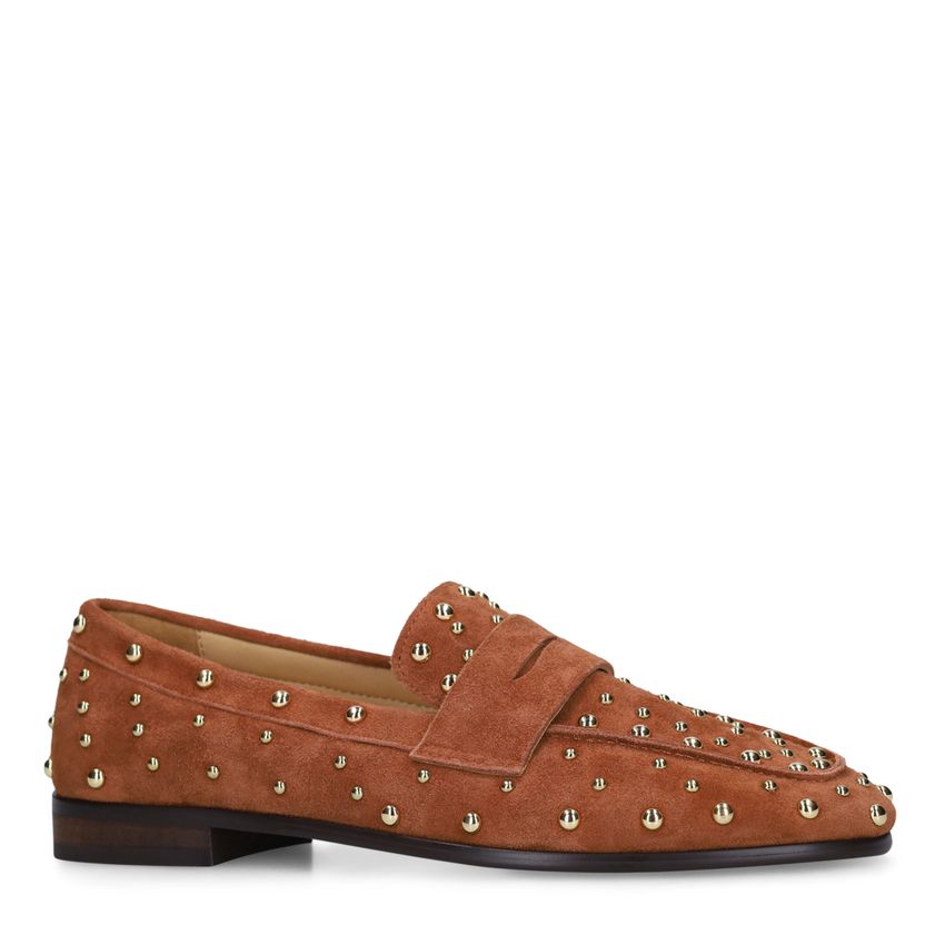 Oranje suède loafers met studs