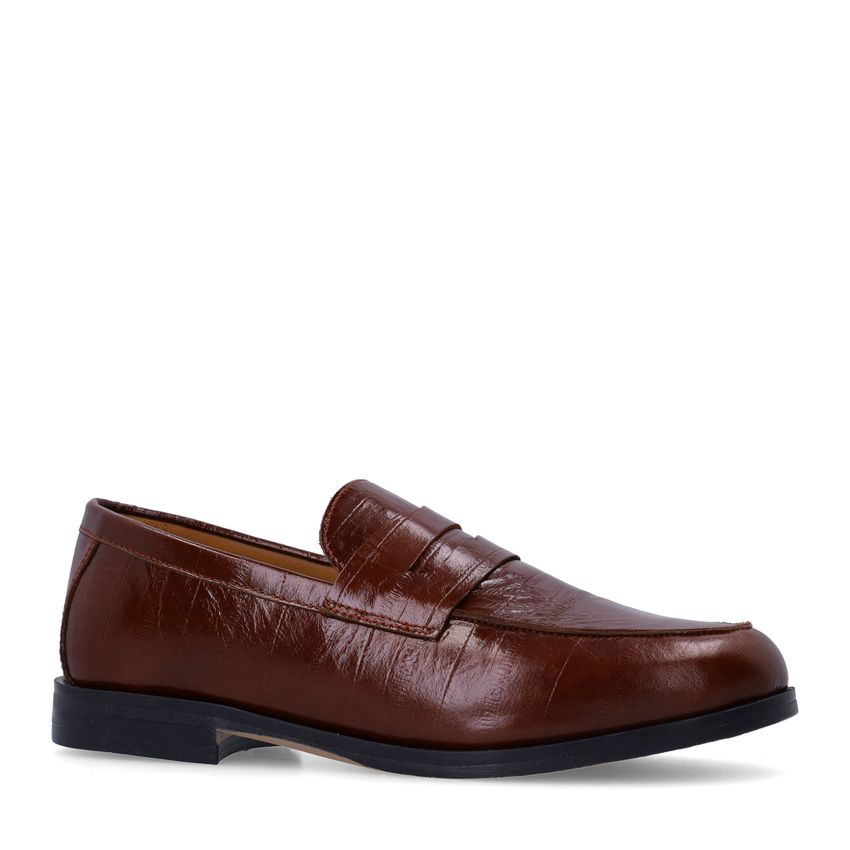 Burgundy lakleren loafers
