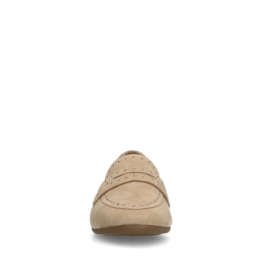 Beige suède loafers met goudkleurige studs