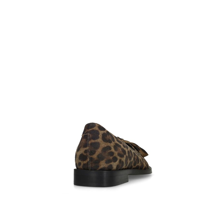 Leopard suède loafers
