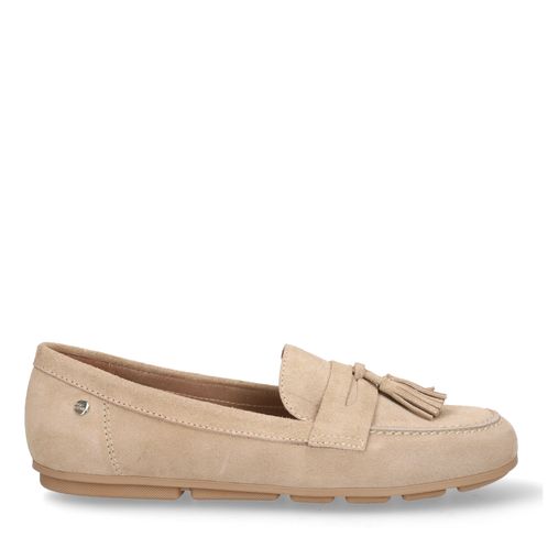 Beige suède loafers met franjes