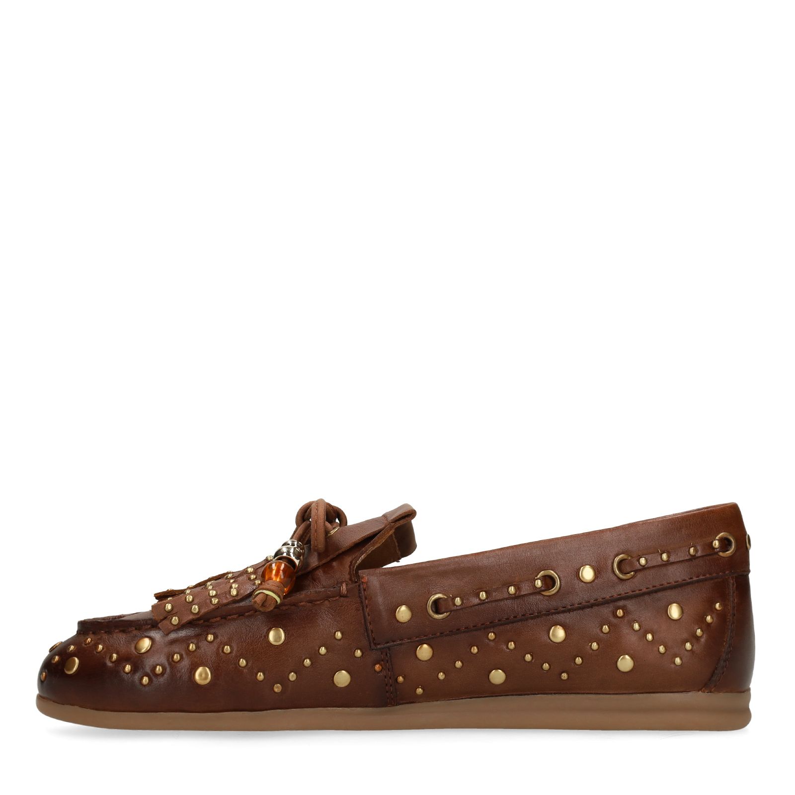 Cognacfarbene Leder-Loafer mit goldfarbenen Nieten