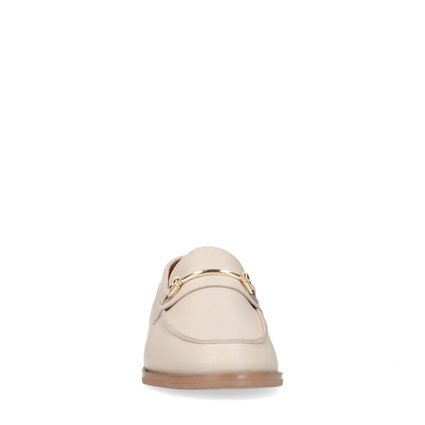 Beige leren loafers met goudkleurig detail