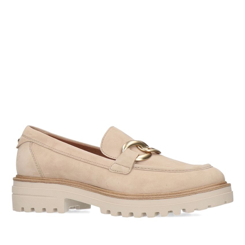 Beige suède loafers met goudkleurige chain