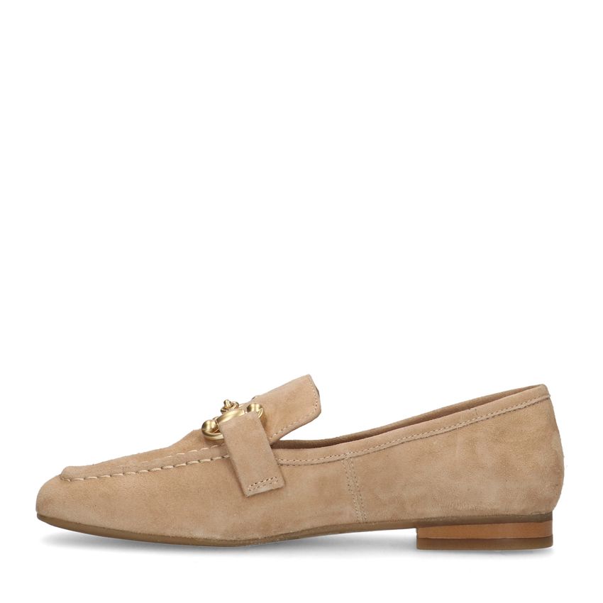 Beige suède loafers met goudkleurig detail