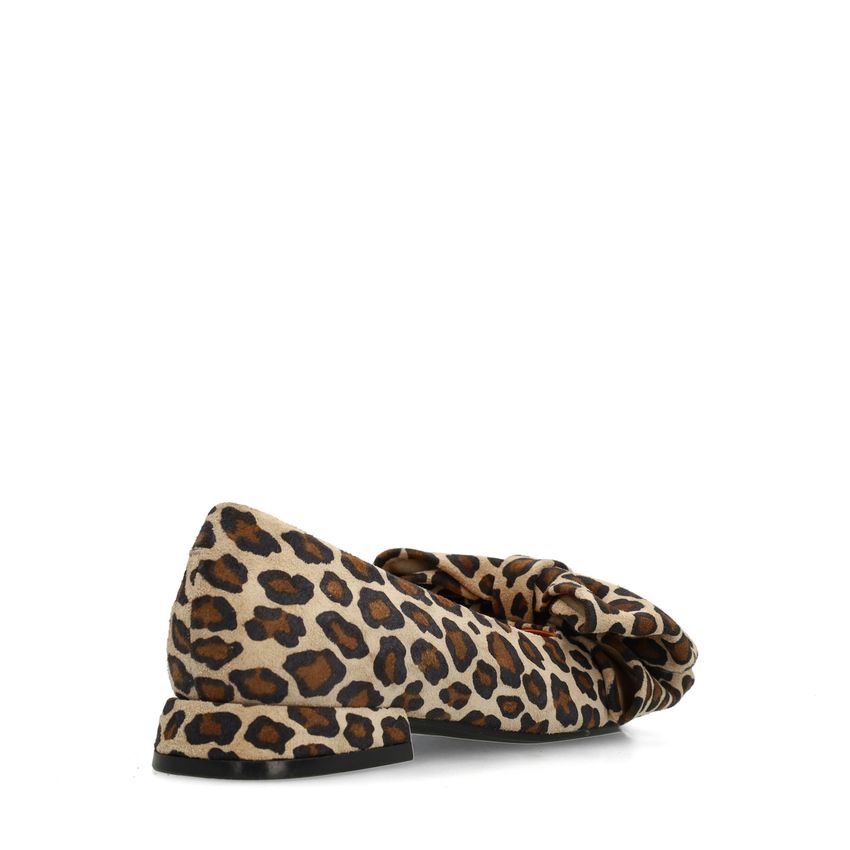 Leopard suède loafers