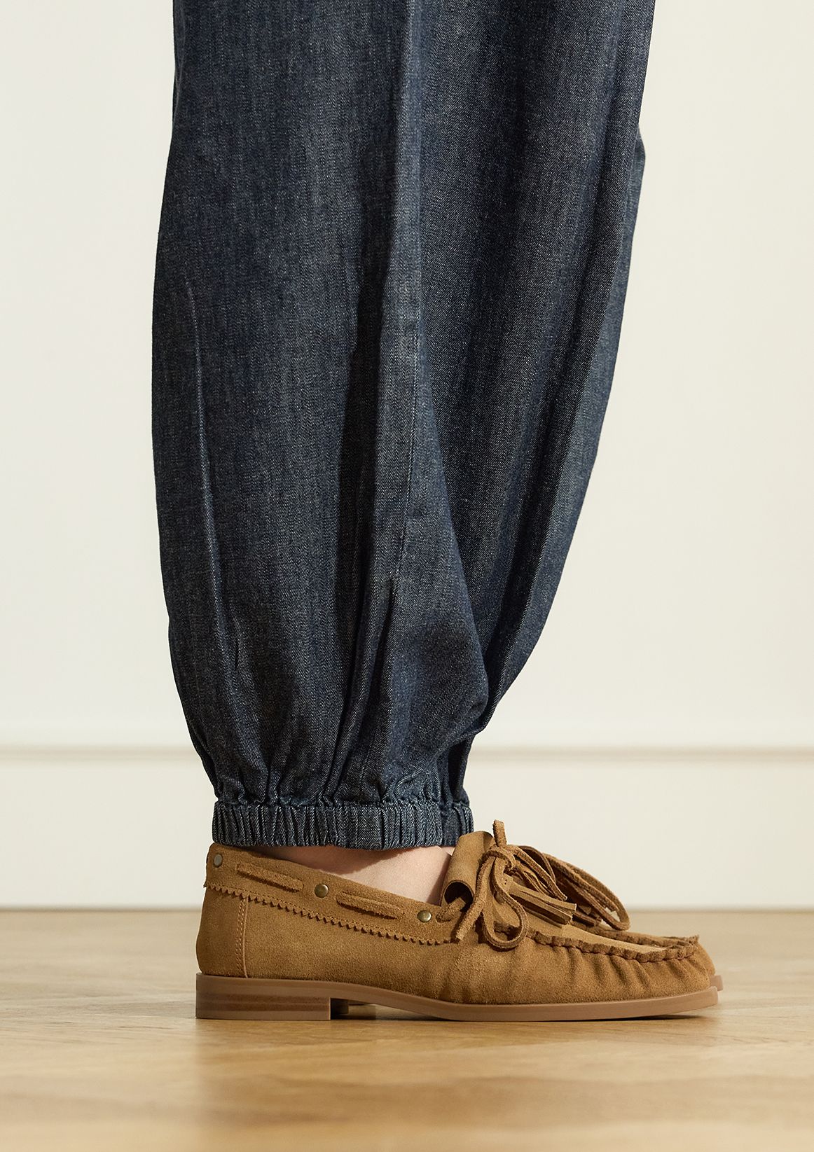 Cognac suède loafers