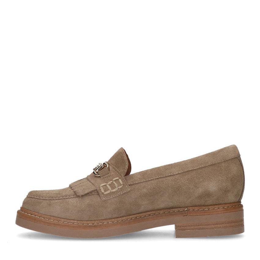 Beige suède loafers met goudkleurig detail