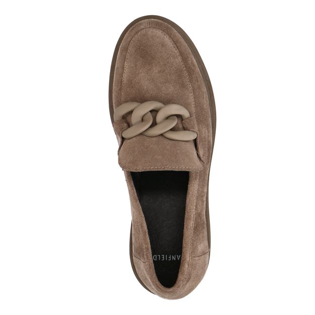 Taupe suède loafers met chain