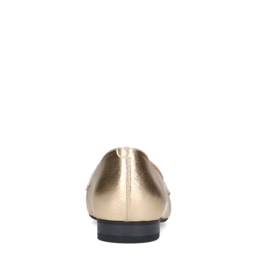 Metallic-Loafer aus Leder mit goldfarbenen Nieten