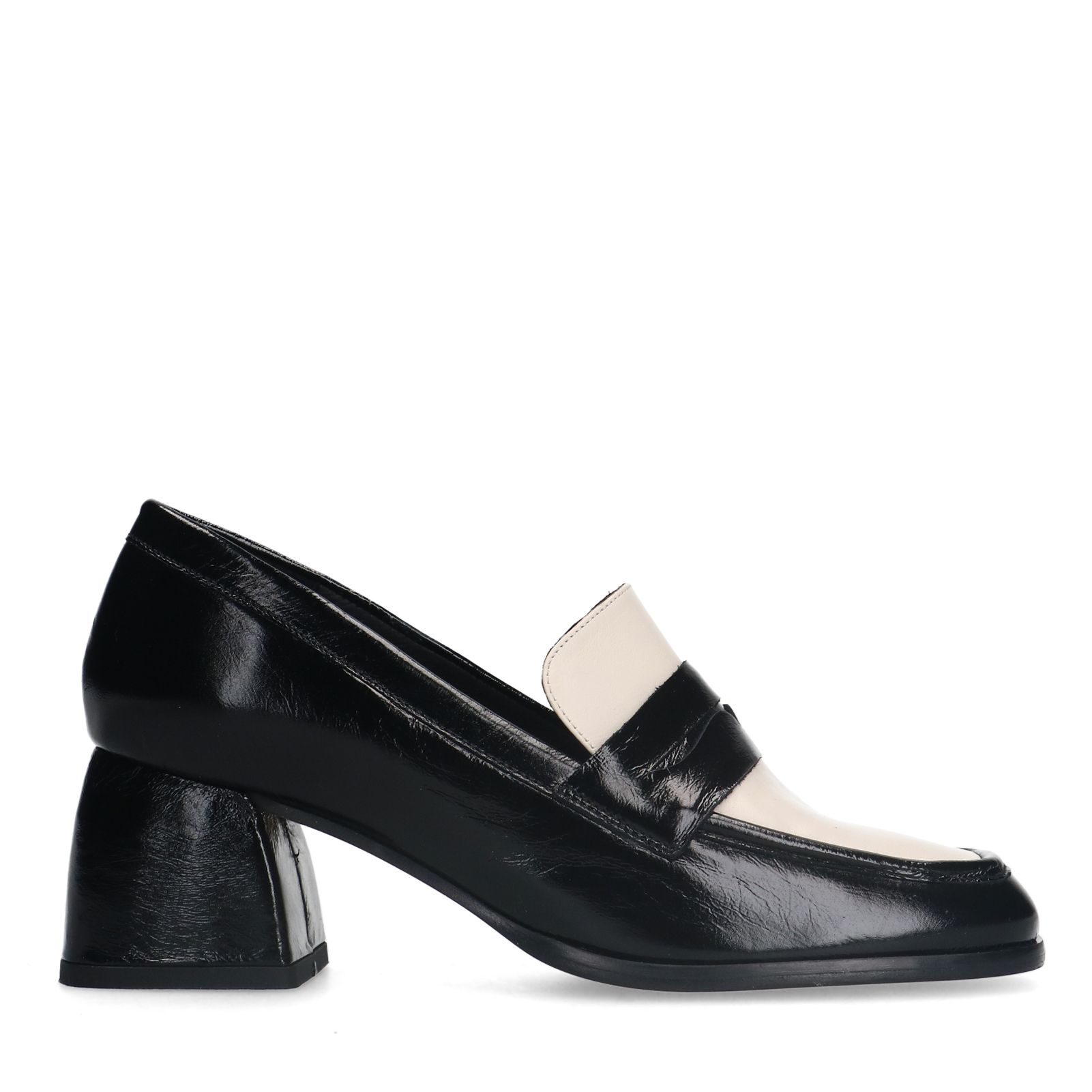 Zwarte lakleren pumps