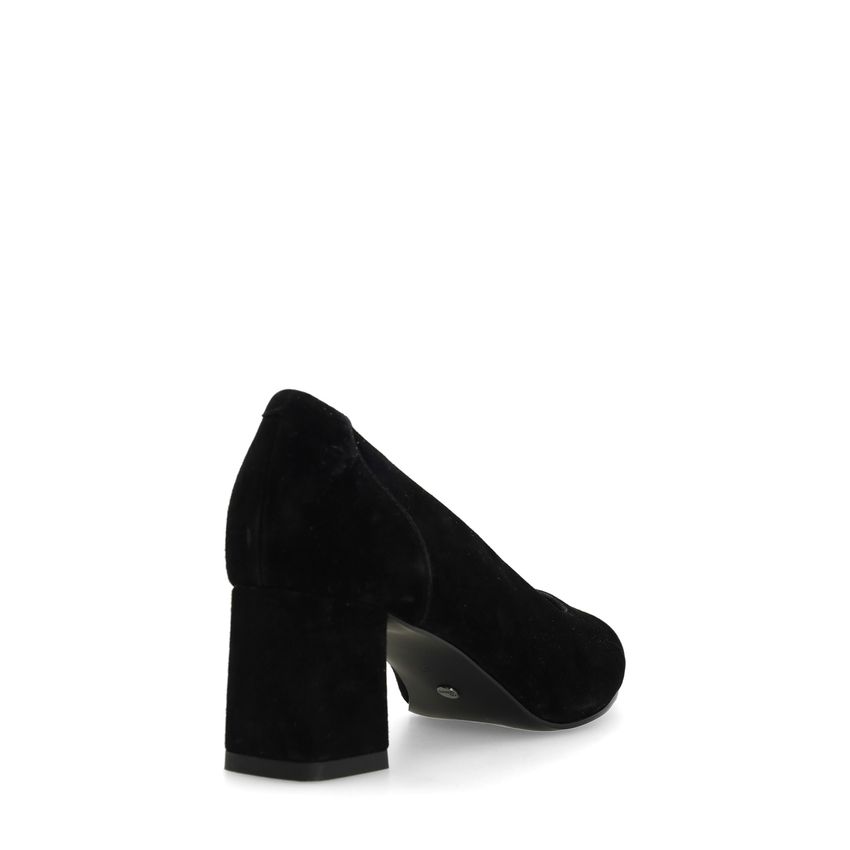 Zwarte suède pumps