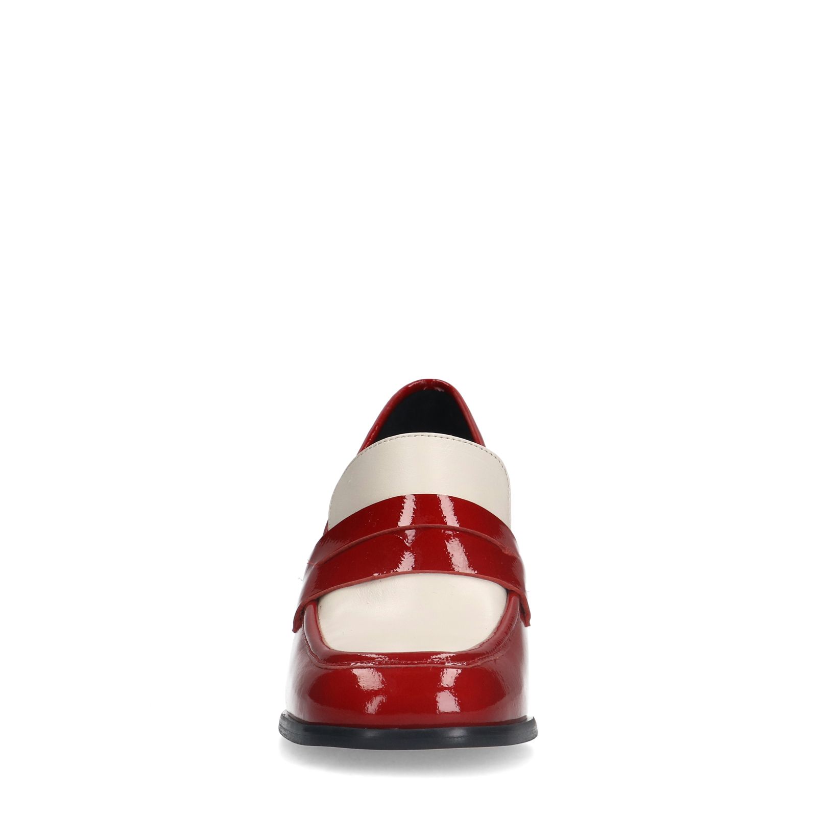 Rote Pumps aus Lackleder