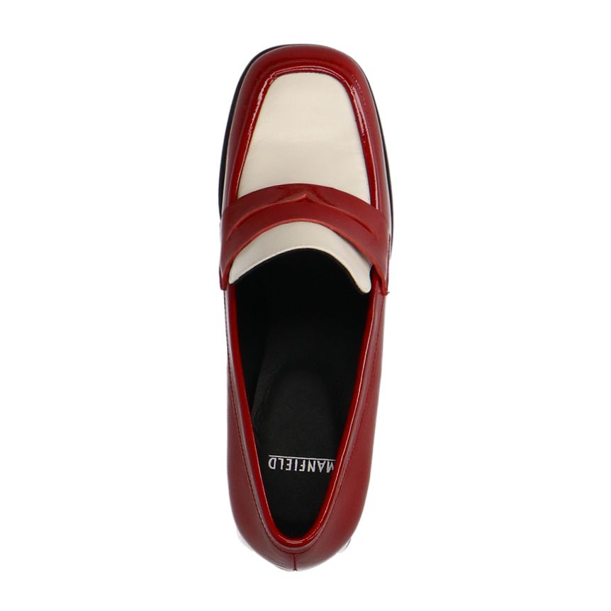 Rote Pumps aus Lackleder