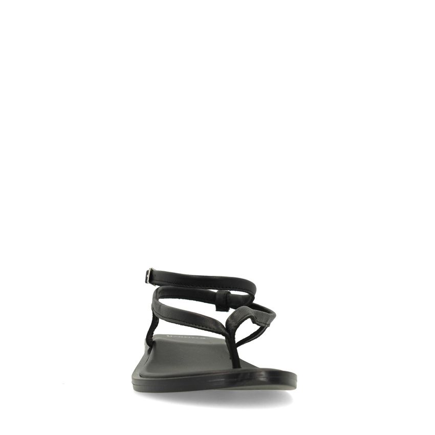 Manfield X Jolielot - Zwarte leren sandalen