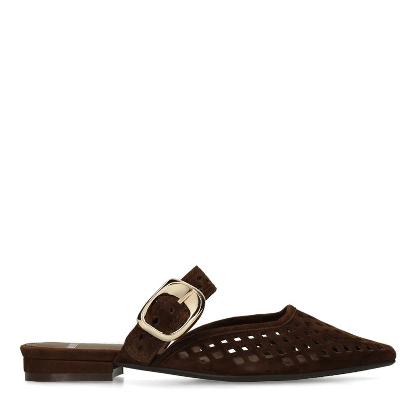 Braune Ledersandalen mit Karo-Details