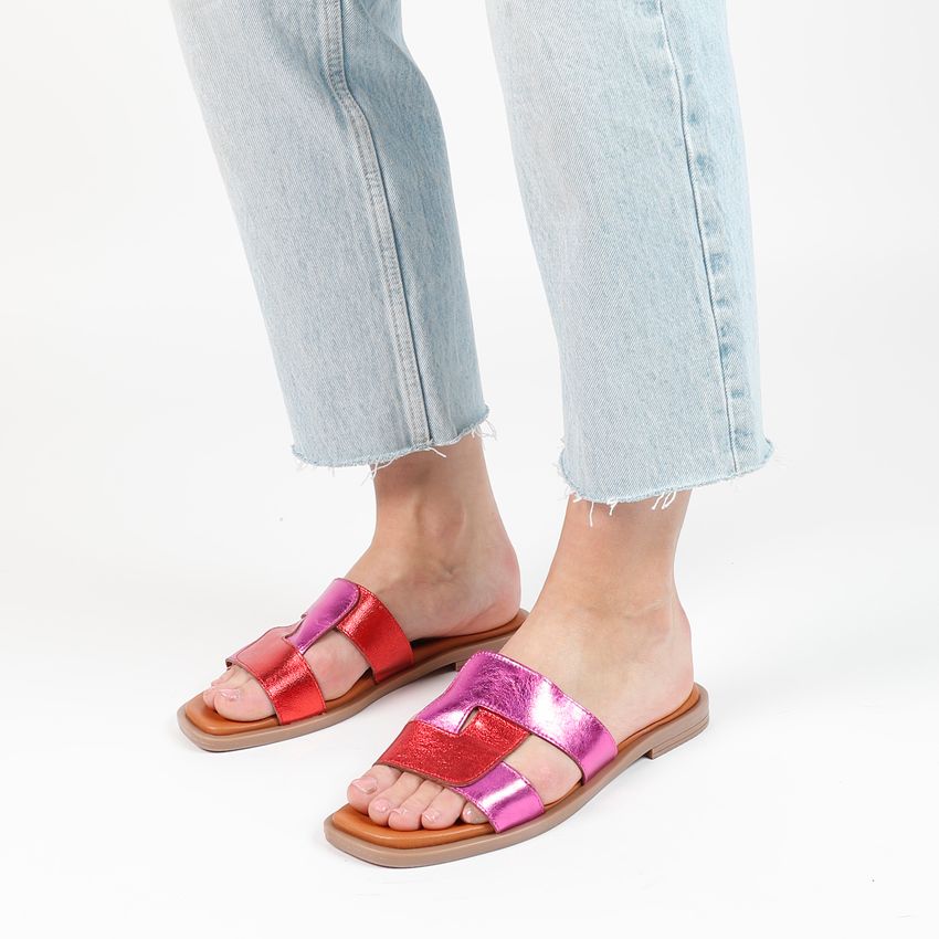 Roze metallic leren slippers