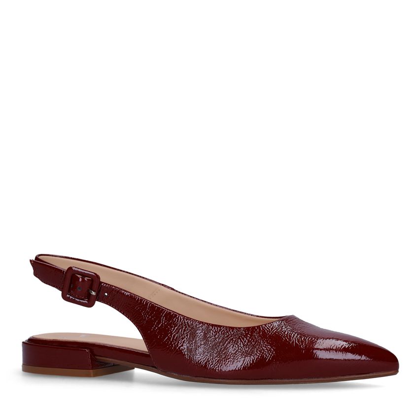 Bordeauxrote Slingbacks aus Lackleder