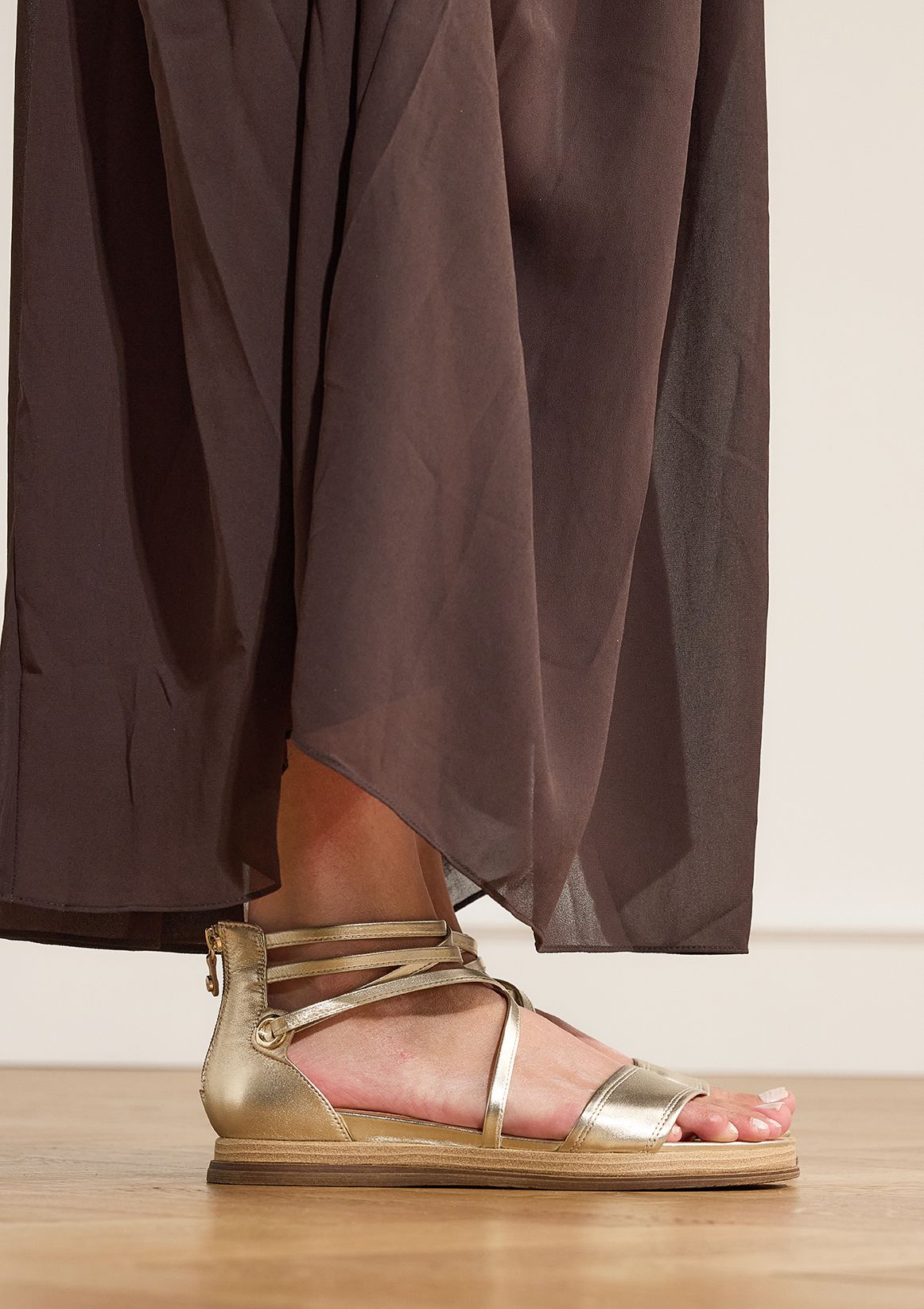 Gouden leren sandalen met bandjes