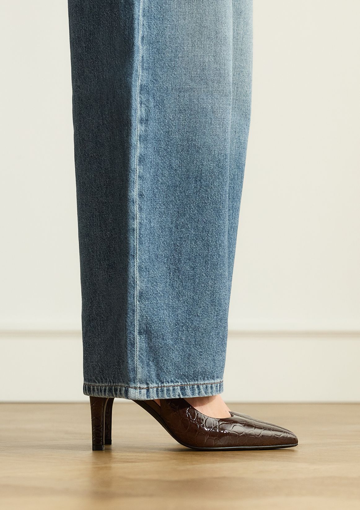 Bruine croco lakleren slingbacks