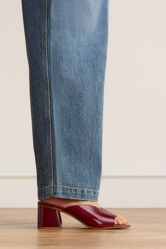 Bordeaux rode lakleren sandalen met hak