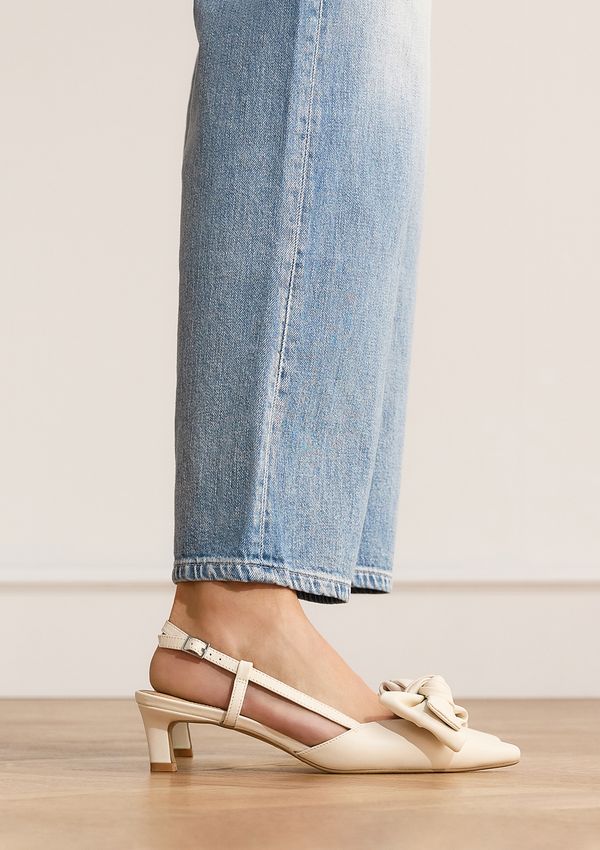 Off white leren slingbacks