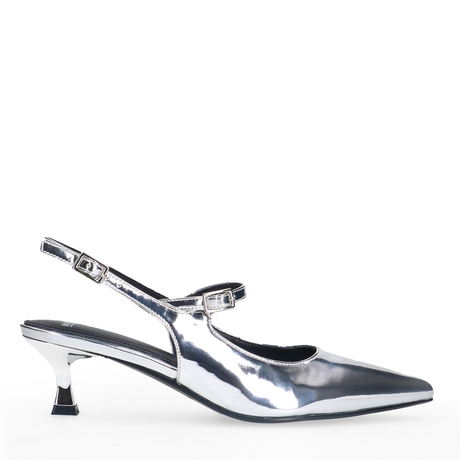Silberfarbene Slingbacks aus Leder
