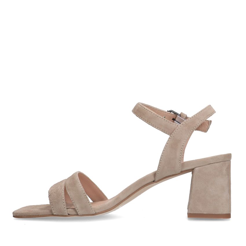 Beige suède sandalen met hak