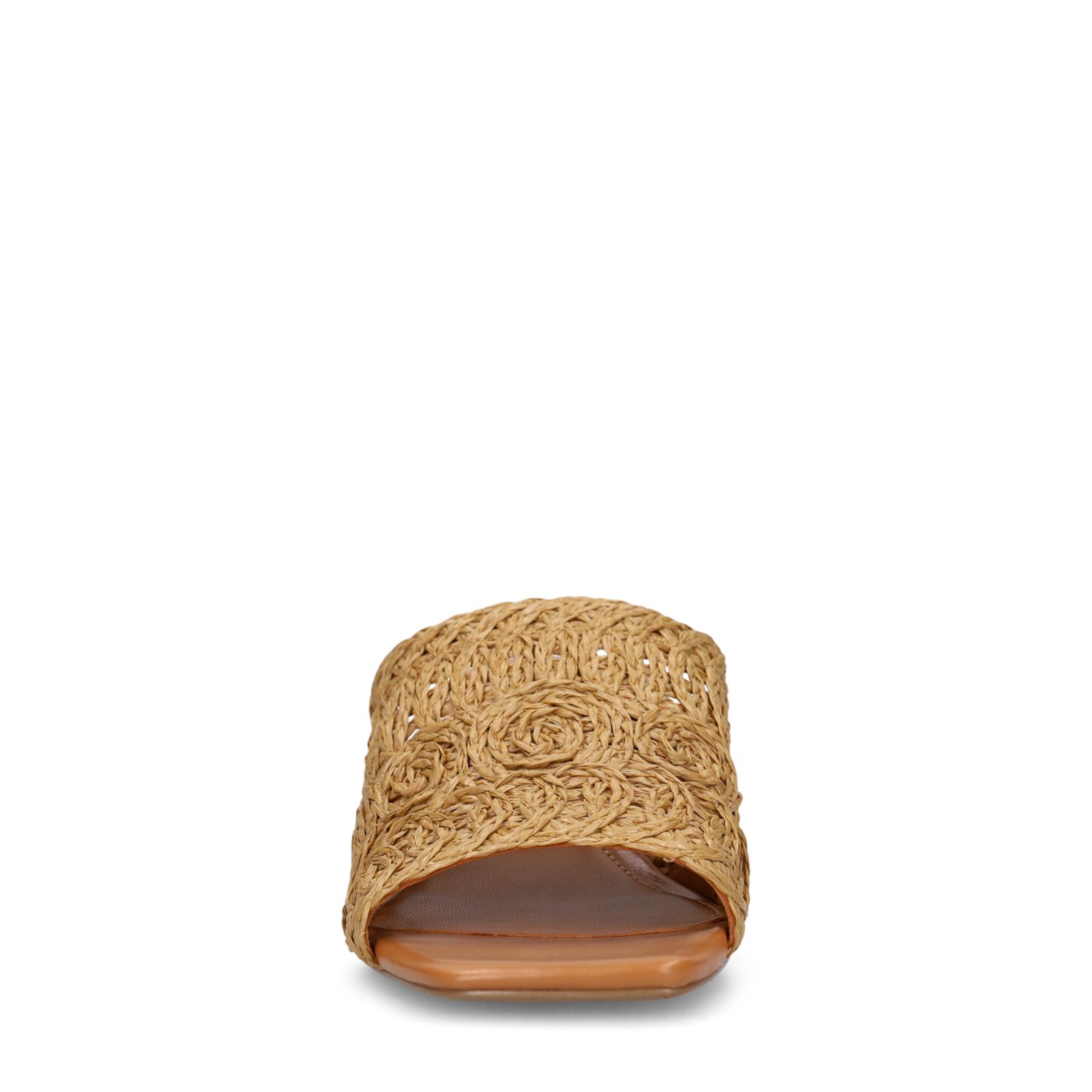 Cognacfarbene Raffia-Sandaletten