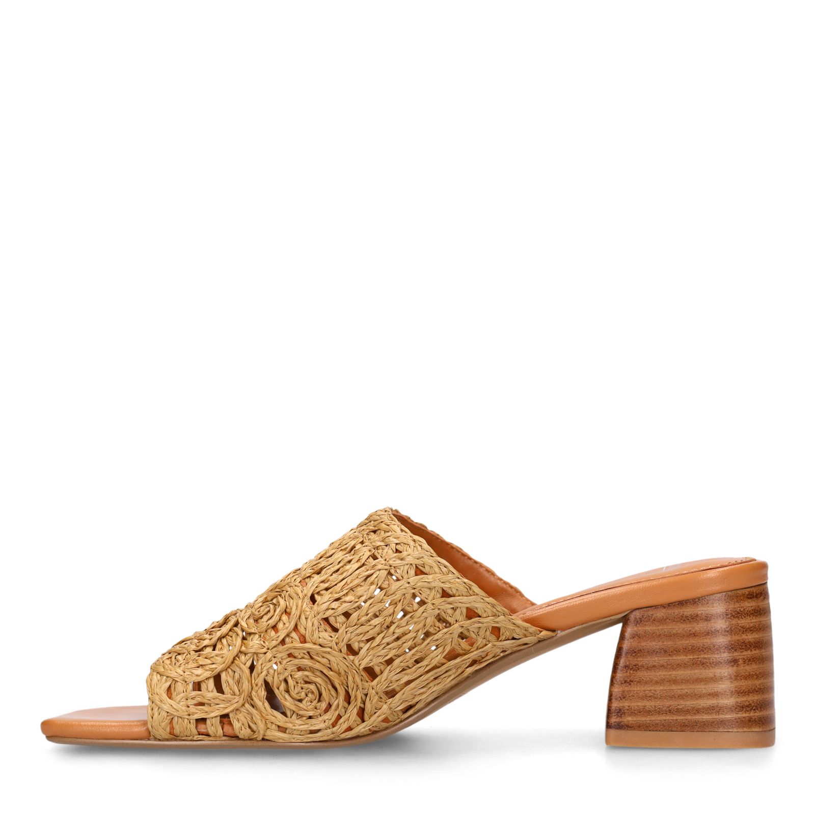 Cognacfarbene Raffia-Sandaletten