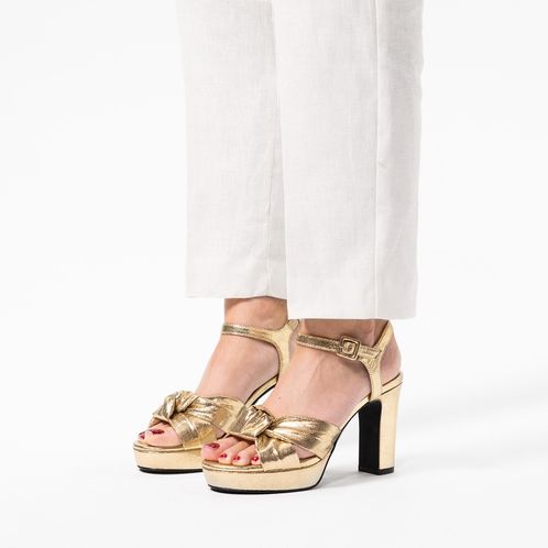 Goldfarbene Plateaupumps