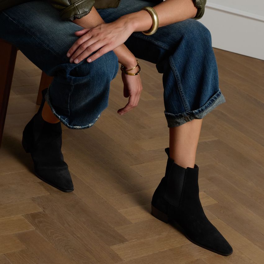 Zwarte suède chelsea boots