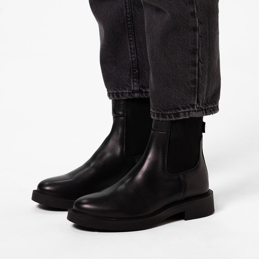 Zwarte leren chelsea boots