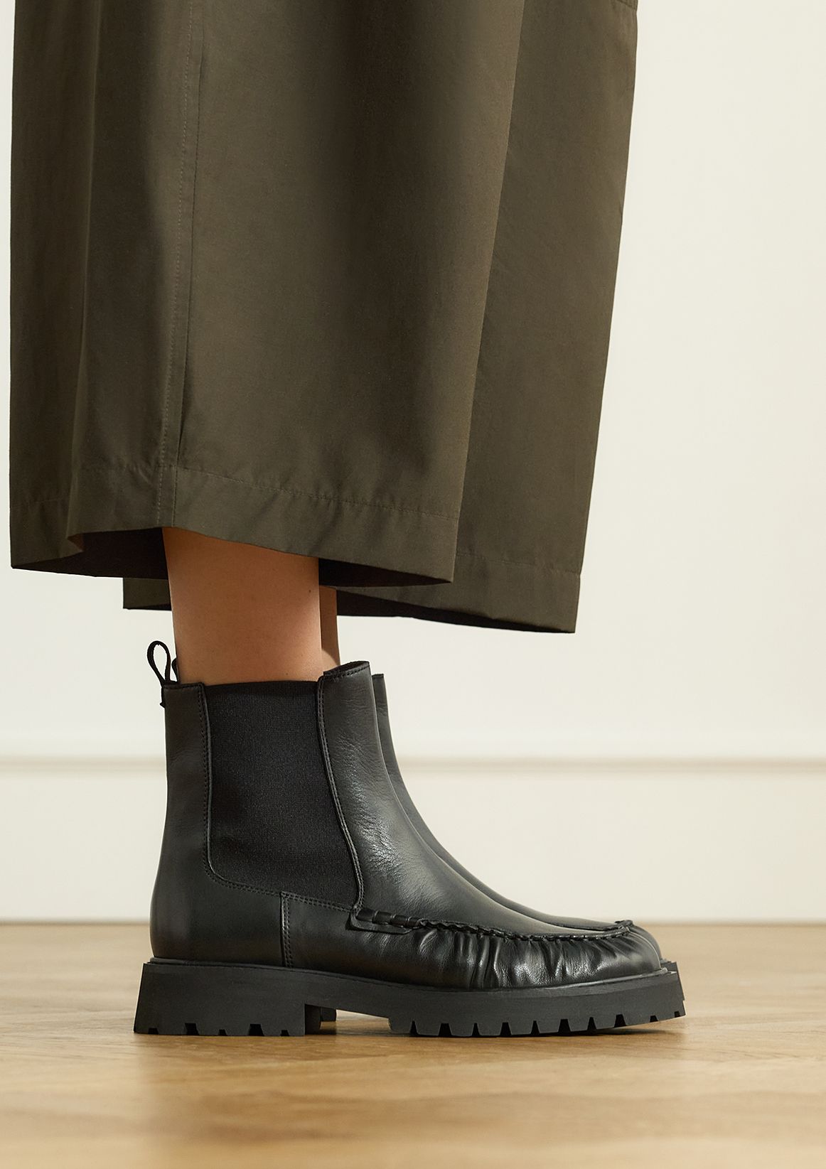 Schwarze Chelsea Boots aus Leder