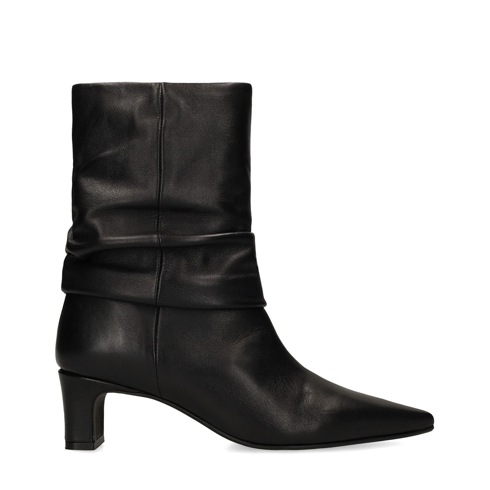 Zwarte leren slouchy enkellaarsjes met hak