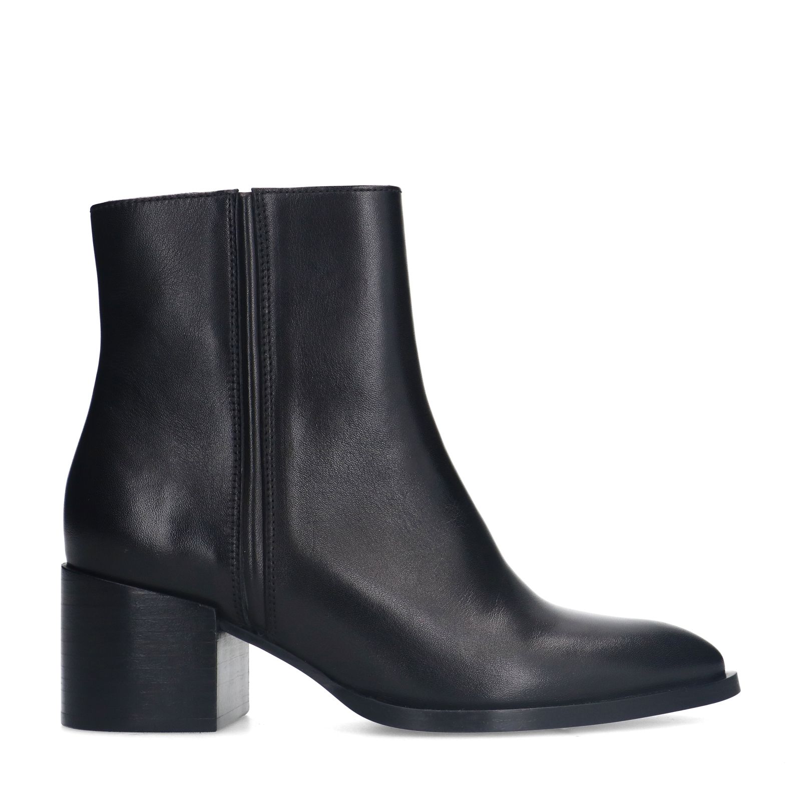 Schwarze Lederstiefeletten mit Absatz