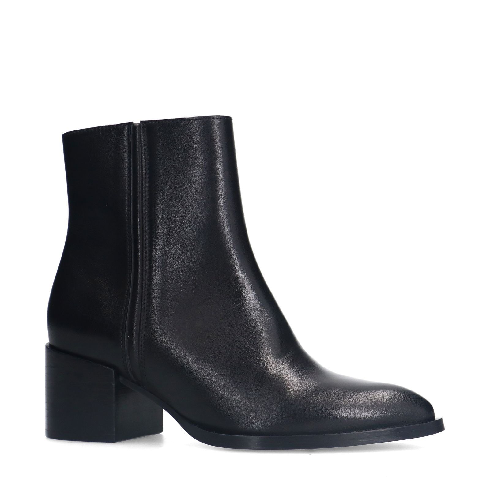 Schwarze Lederstiefeletten mit Absatz