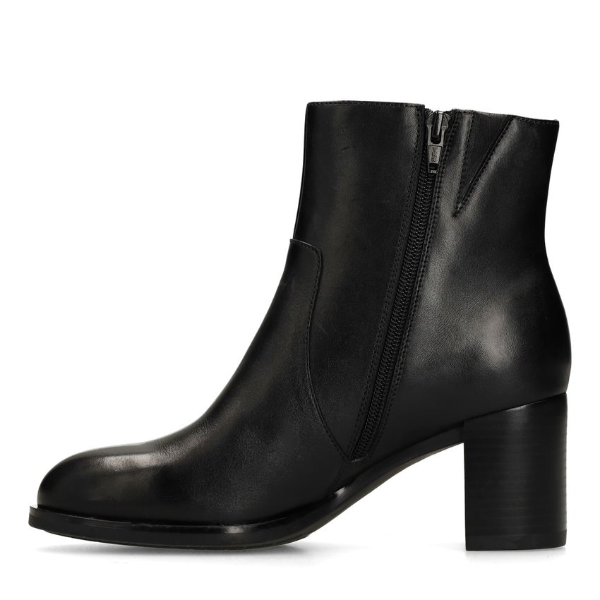 Schwarze Lederstiefeletten mit Absatz