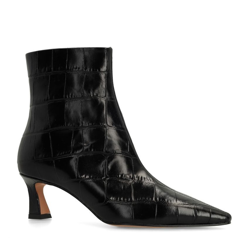Schwarze Lederstiefeletten mit Absatz und Krokomuster
