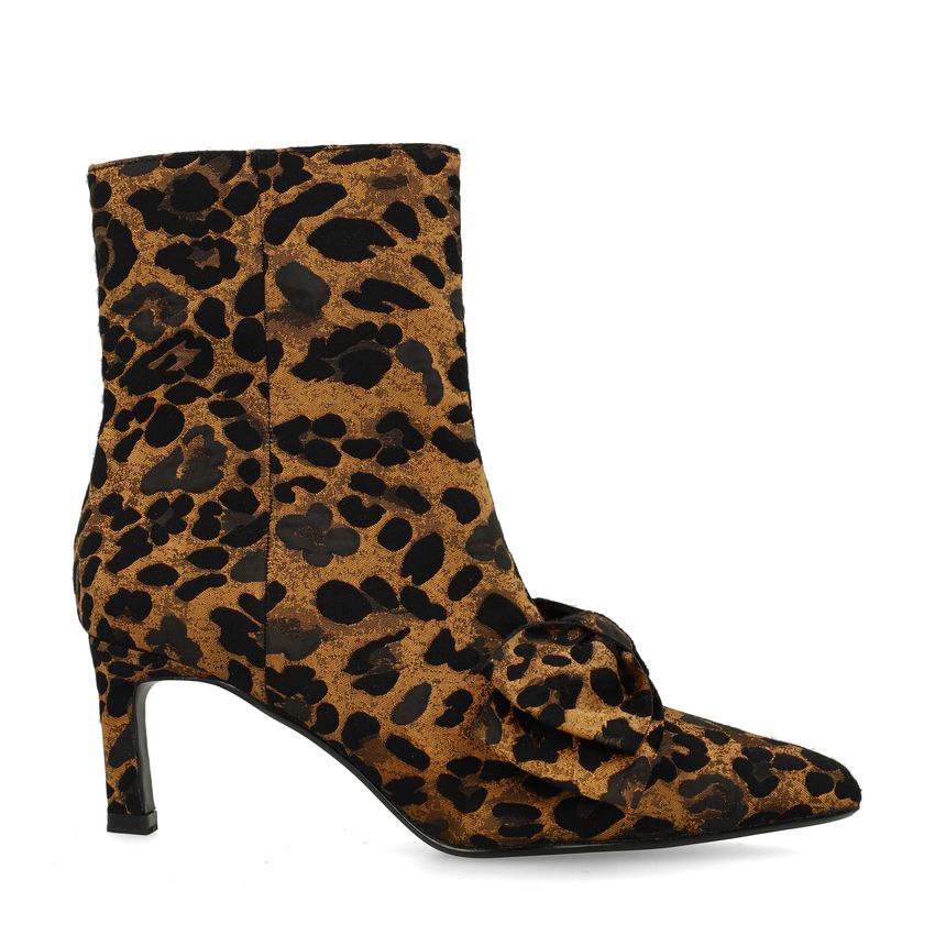 Leopard enkellaarsjes met hak