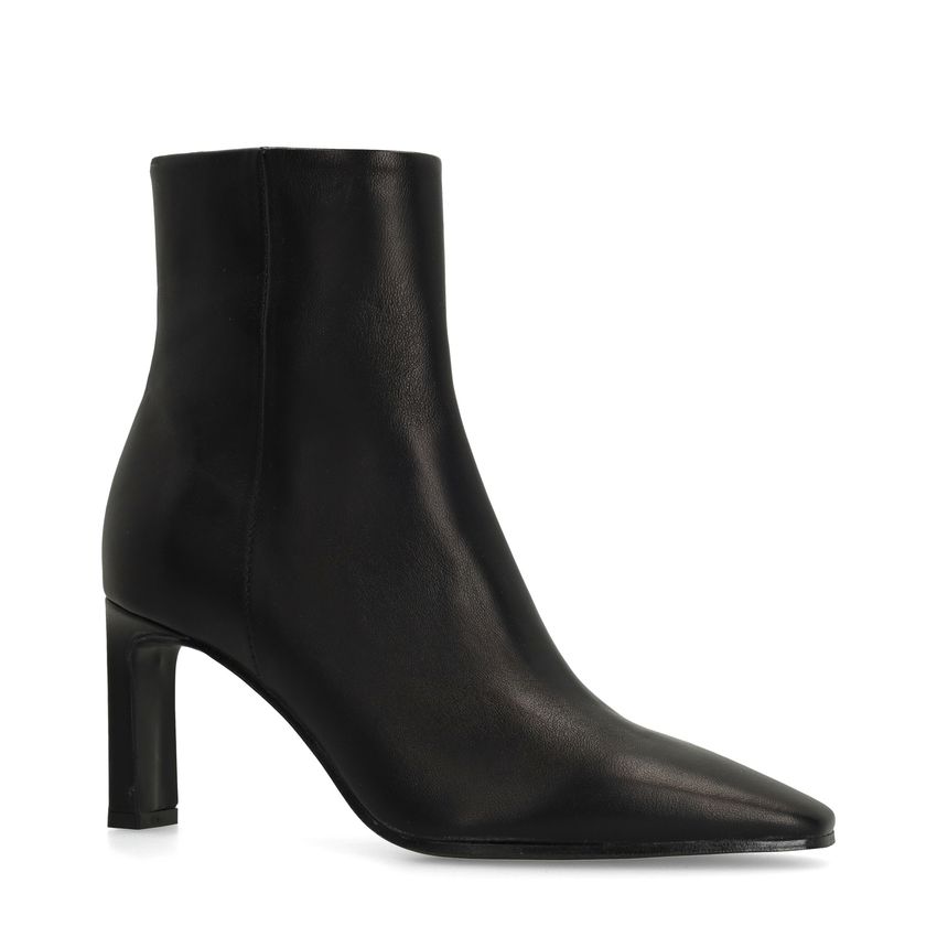 Schwarze Lederstiefeletten mit Absatz