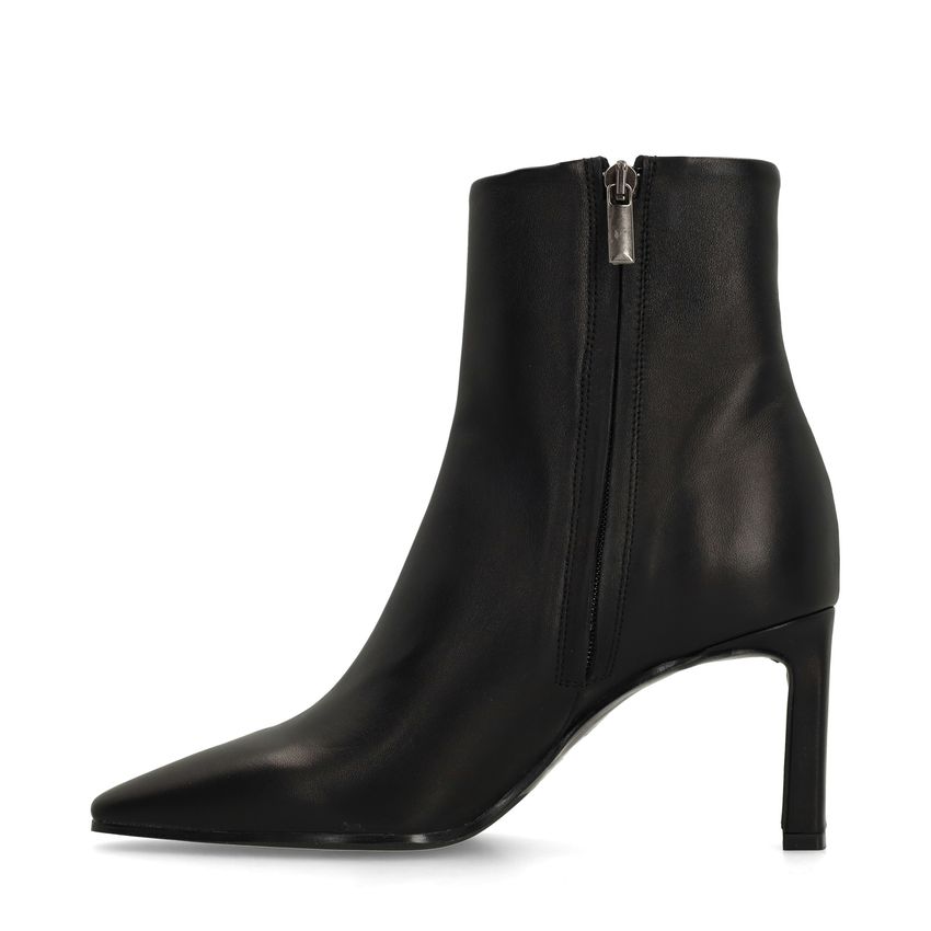 Schwarze Lederstiefeletten mit Absatz
