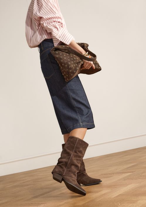 Dunkelbraune Veloursleder-Stiefeletten